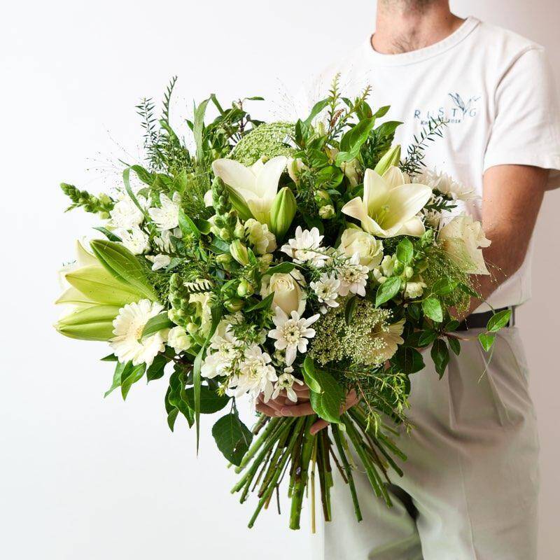 Elegant White Bouquet